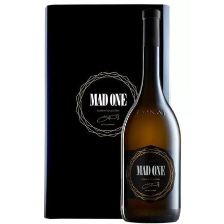 Fedezd fel a(z) MAD ONE Furmint Selection 2016. 1,5l DD. száraz fehérbor terméket a webáruházunkban! Kiváló választás a baráti összejövetelekhez.